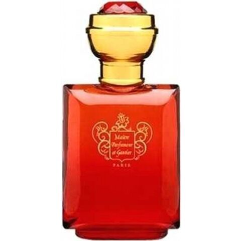 عطر أيريس بلو جريس مِتري بارفيومير إت جانتير