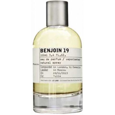 عطر بنجوين 19 موسكو لي لابو