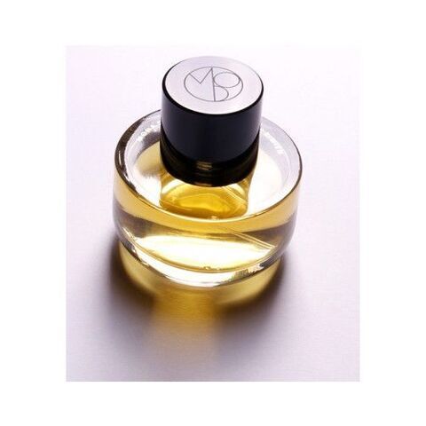 عطر مونا دي أوريو ميليفرا