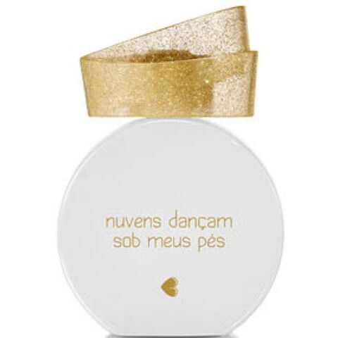 عطر كلاودز دانس إندر ماي فيت (نوفنز دانكام سوب ميوس بيس) كويم ديس برنيس